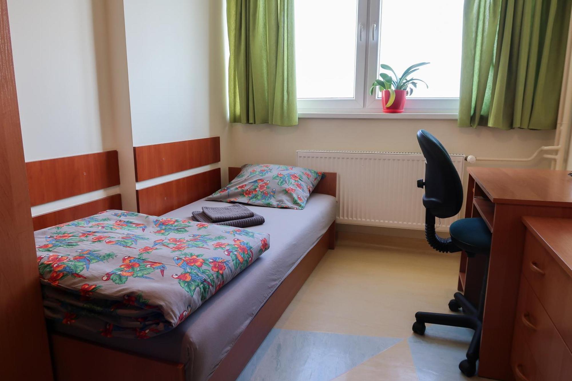Albergue Dom Studencki Raj Breslavia Exterior foto