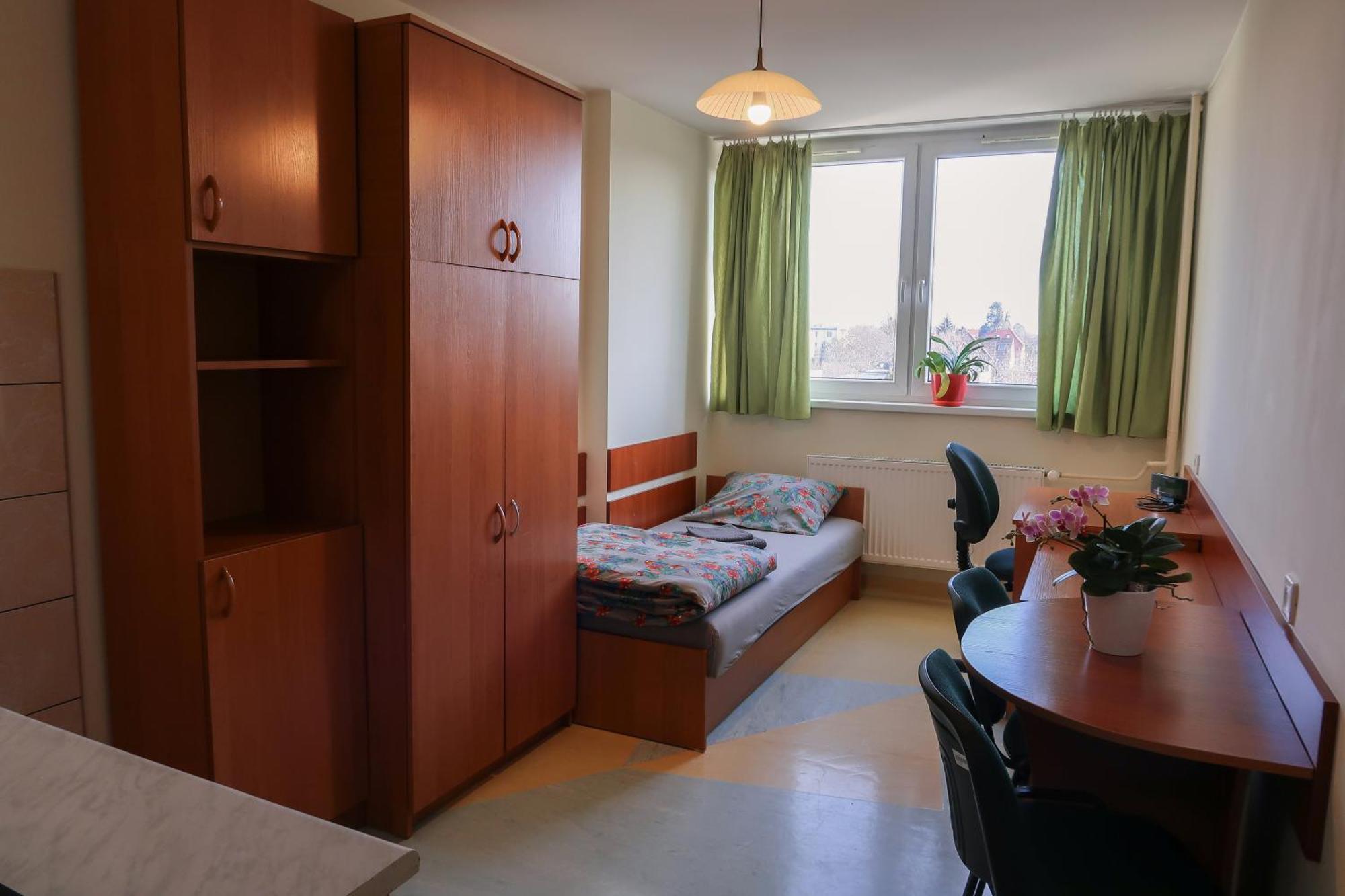 Albergue Dom Studencki Raj Breslavia Exterior foto