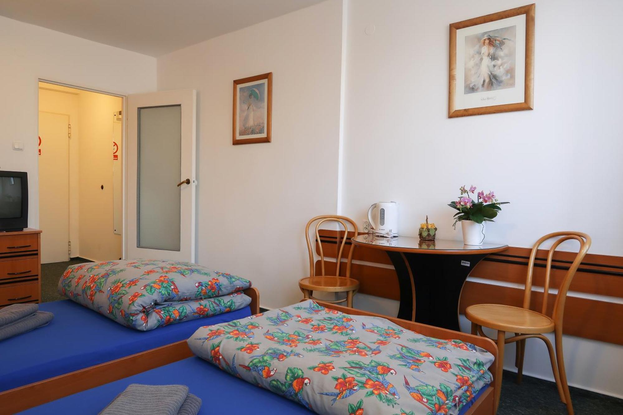 Albergue Dom Studencki Raj Breslavia Exterior foto