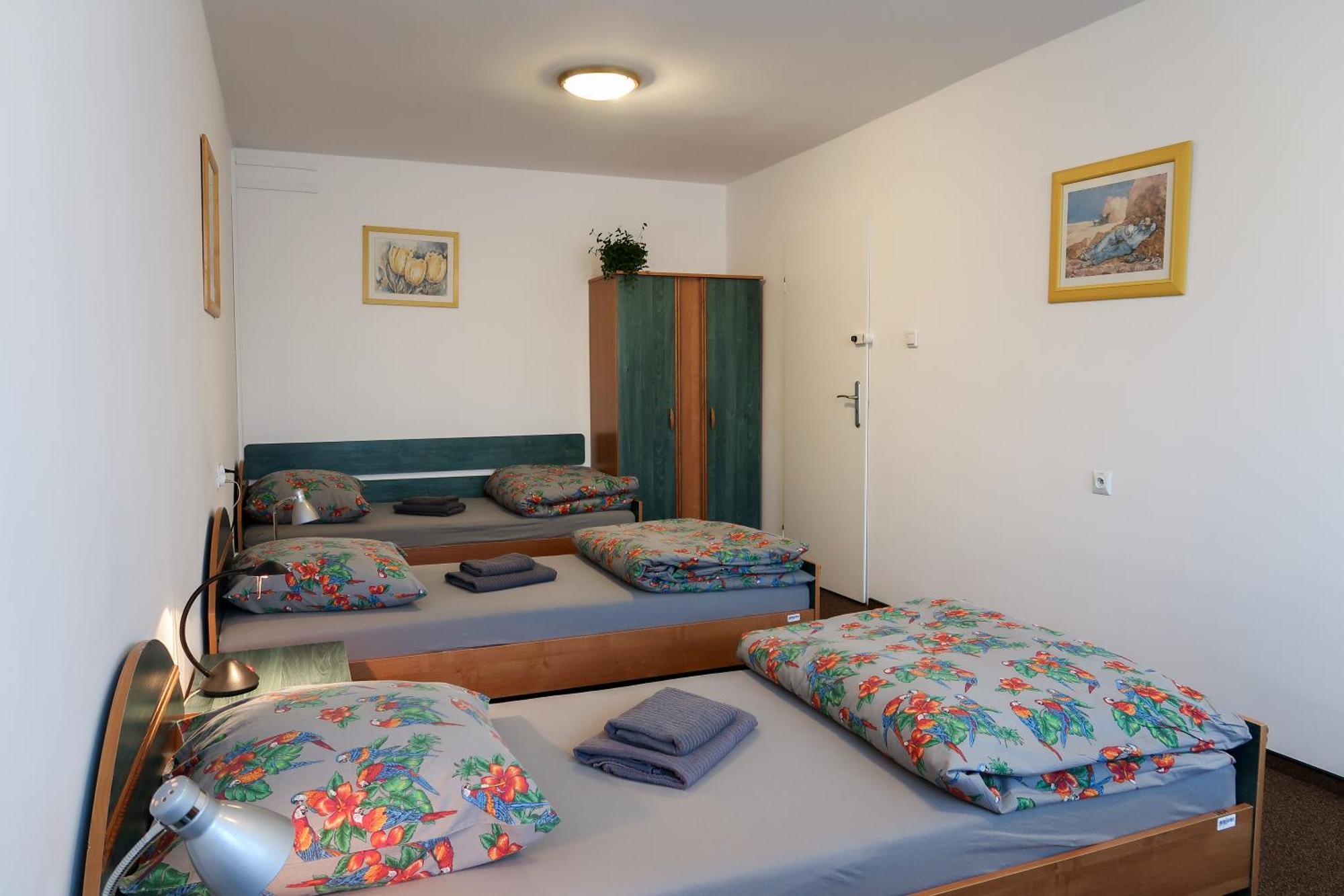 Albergue Dom Studencki Raj Breslavia Exterior foto